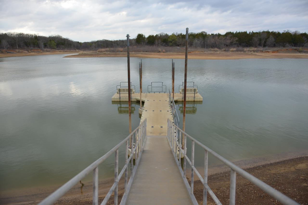 Lake Texoma Camping Resort Cabin 8 Willow Spring 外观 照片