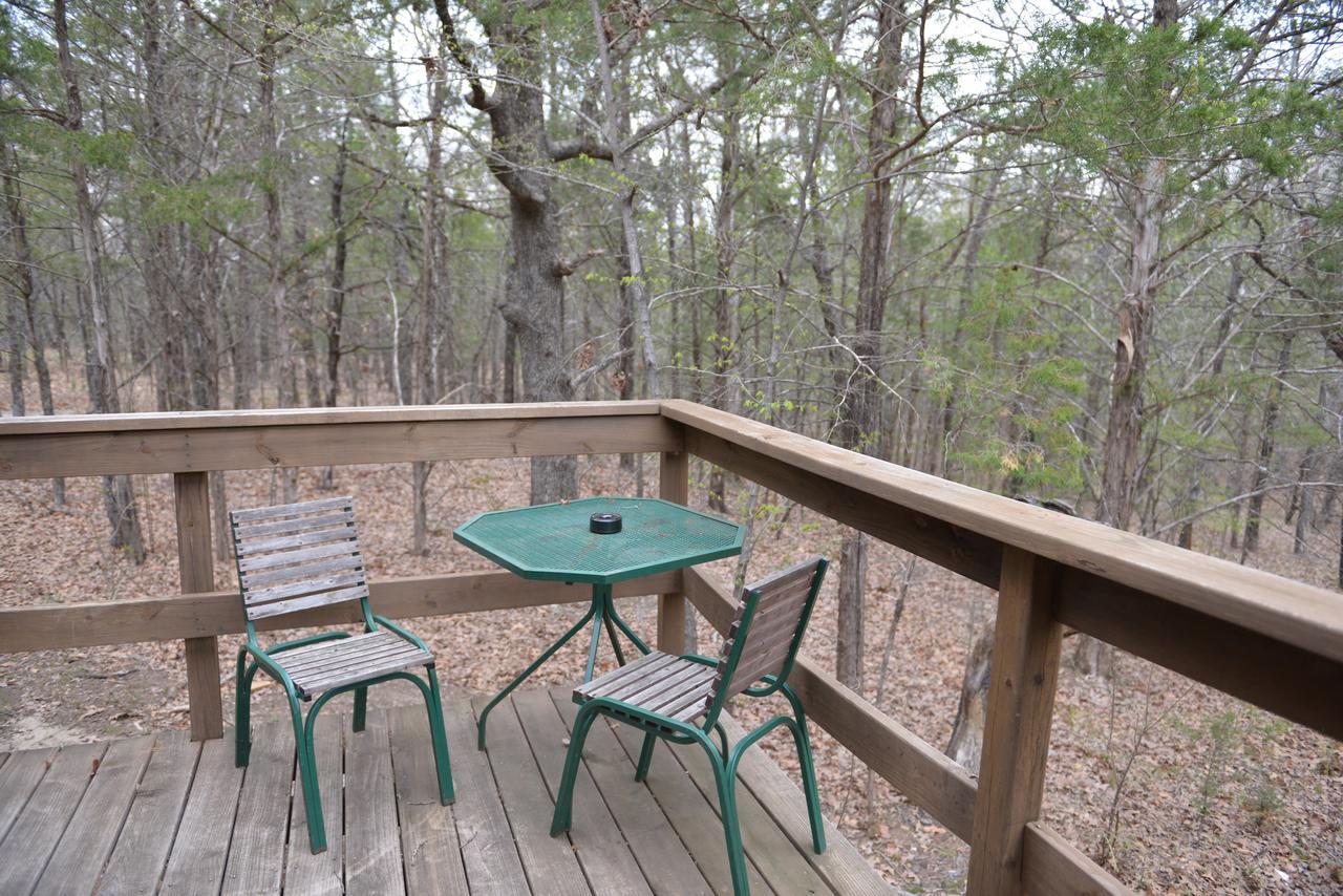 Lake Texoma Camping Resort Cabin 8 Willow Spring 外观 照片